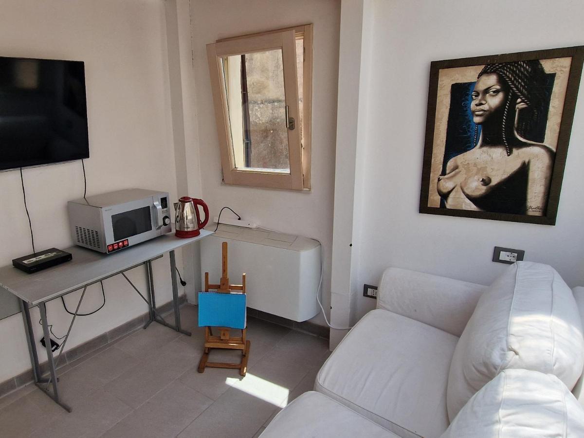 Sea-View Terrace & Bikes Moon Ortigia Holiday Home 锡拉库扎 外观 照片